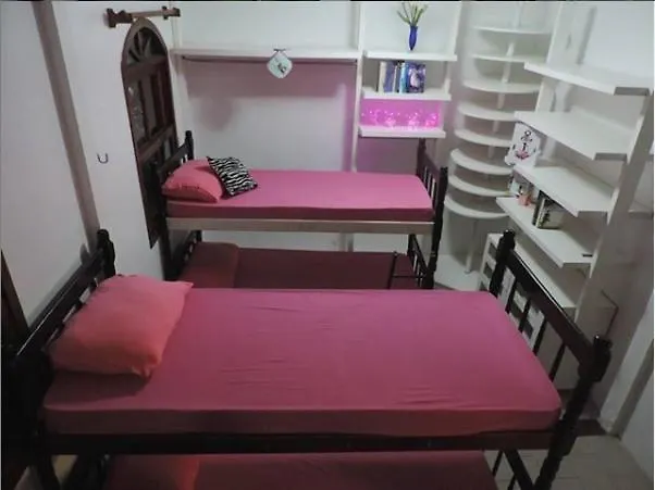 Planet Hostel Barra